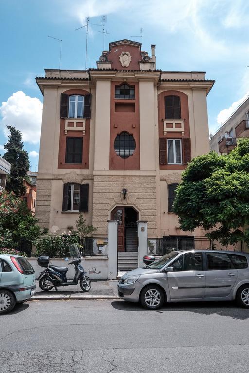 רומא Villa Pamphili Classic Garden חדר תמונה